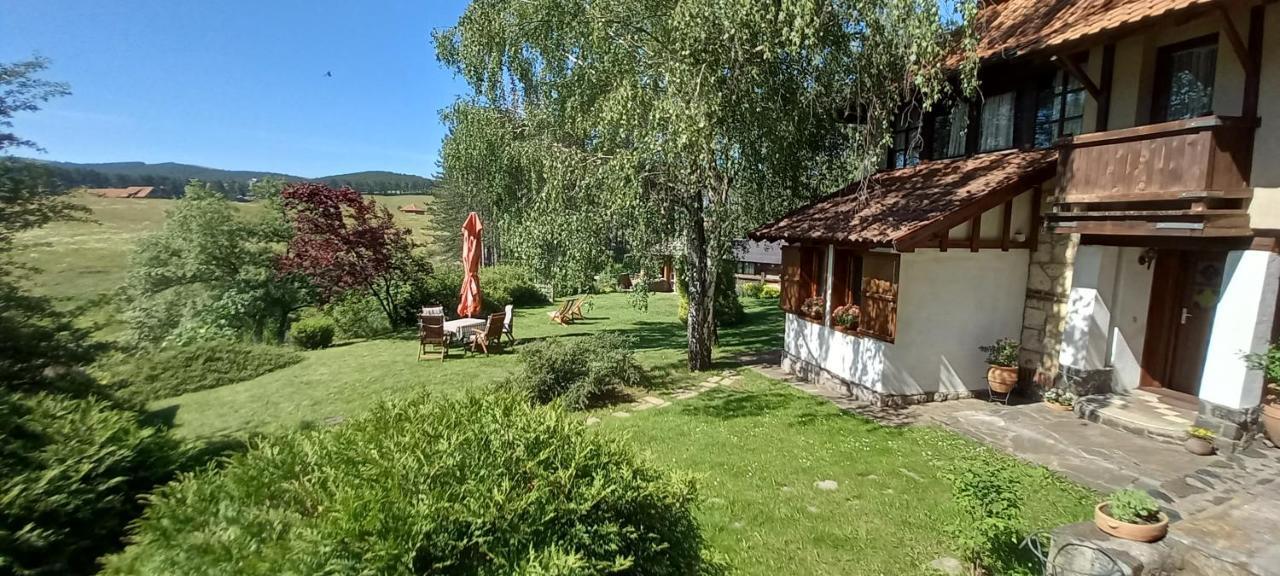 Apartments Carevo Polje Zlatibor Eksteriør bilde