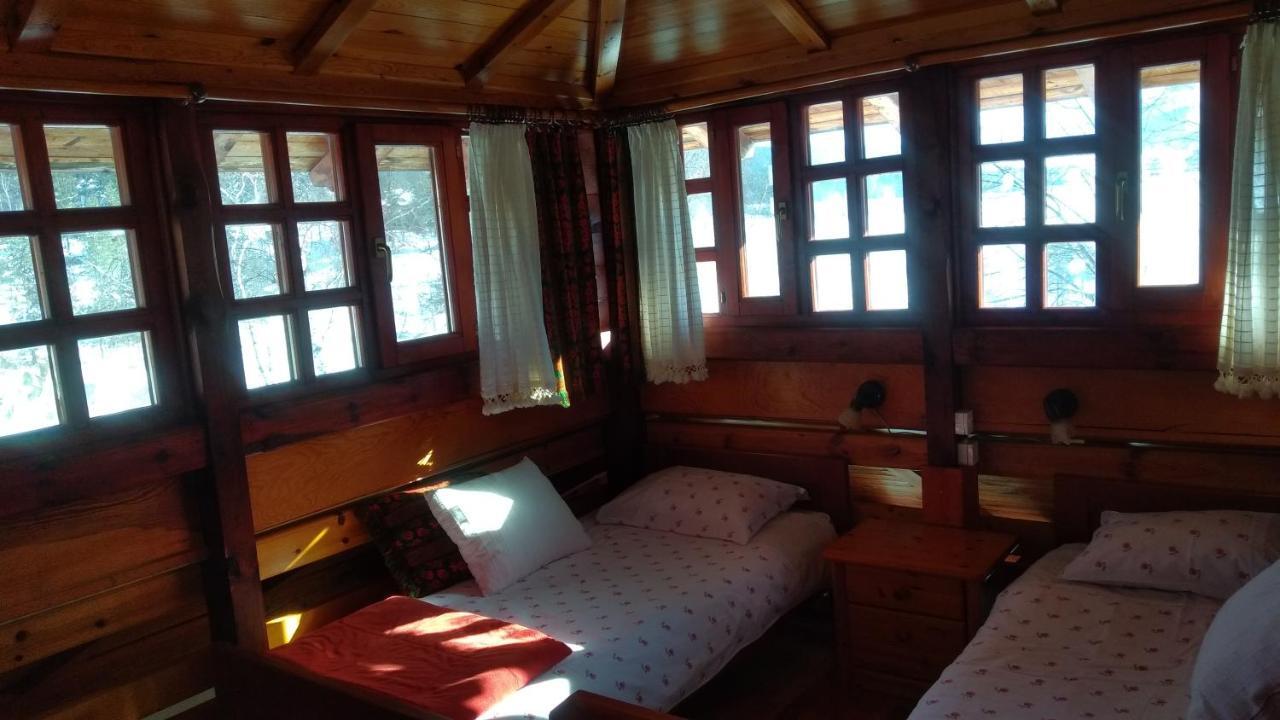 Apartments Carevo Polje Zlatibor Eksteriør bilde